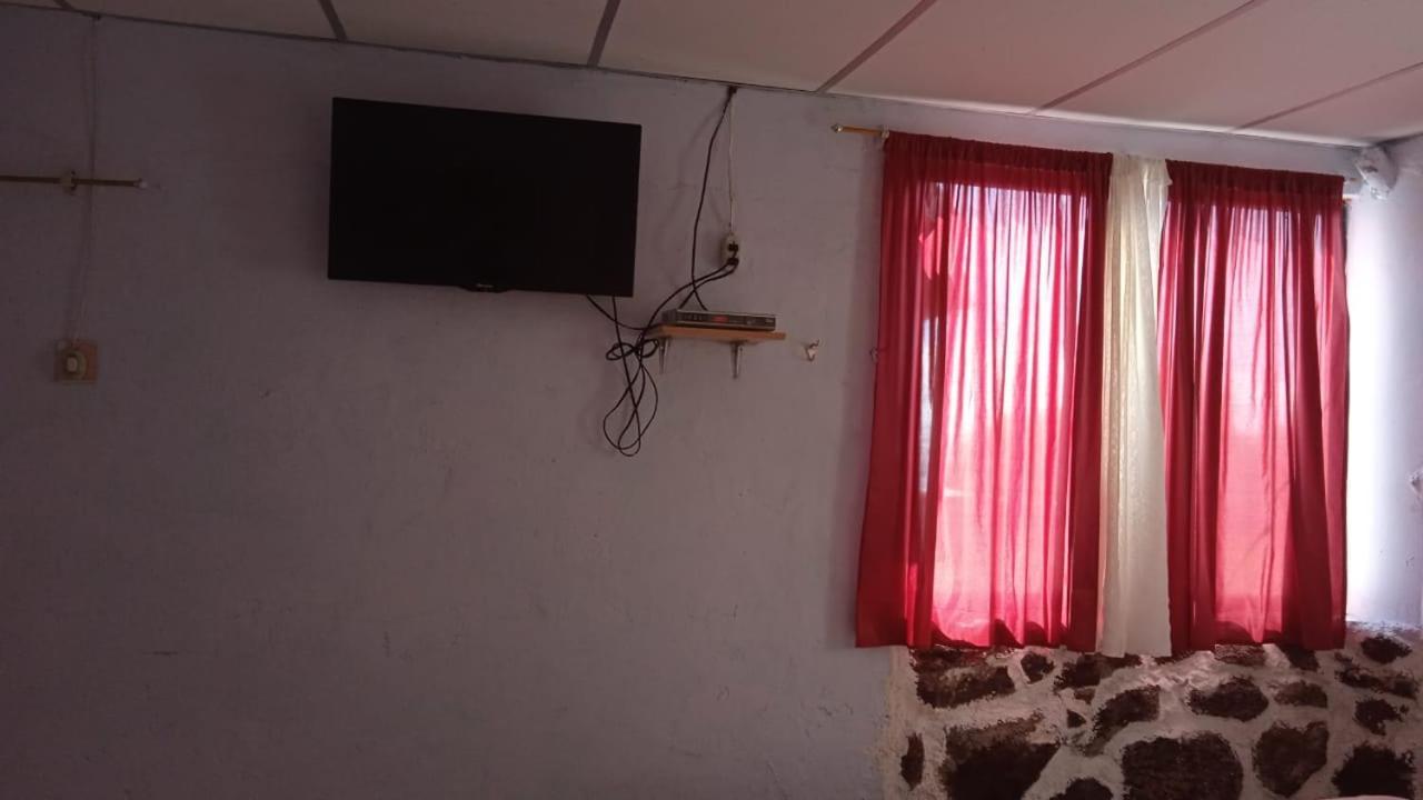Hostal Cabanas Don Jorge Puerto Baquerizo Moreno Dış mekan fotoğraf
