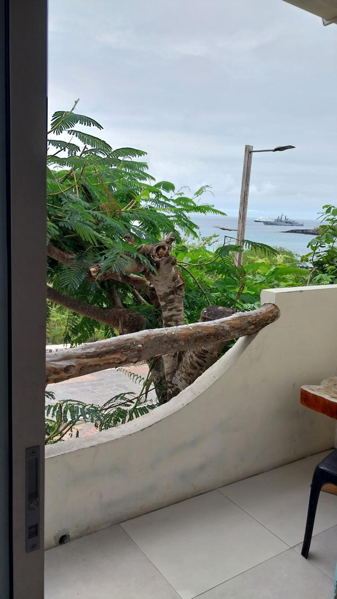 Hostal Cabanas Don Jorge Puerto Baquerizo Moreno Dış mekan fotoğraf
