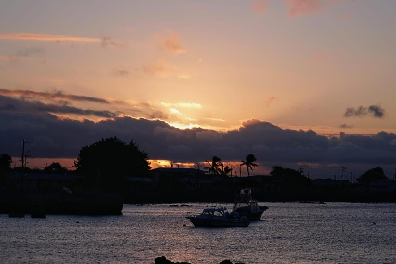 Hostal Cabanas Don Jorge Puerto Baquerizo Moreno Dış mekan fotoğraf